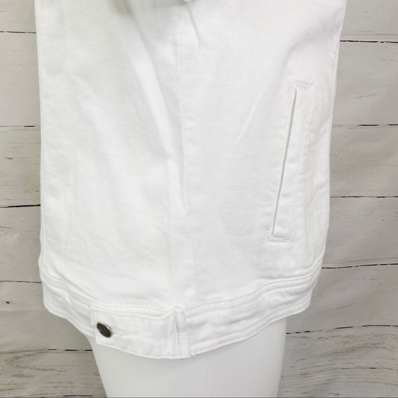 NWT Westport White Stretchy Jean Jacket - Picture 6 of 8